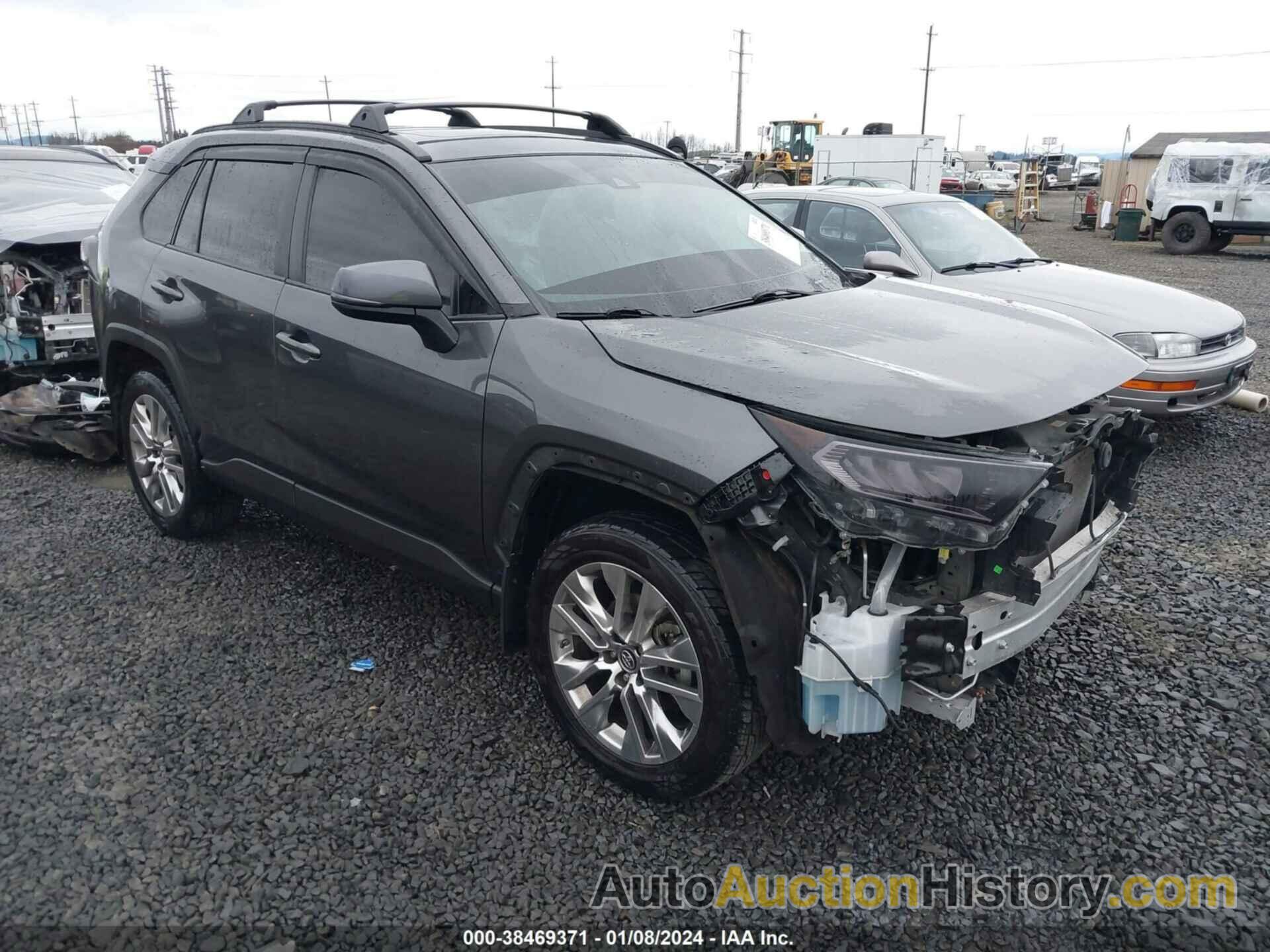 TOYOTA RAV4 XLE PREMIUM, 2T3A1RFV2KW048347