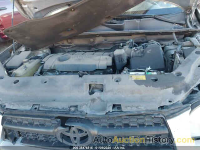 TOYOTA RAV4, 2T3ZF4DV0BW082880