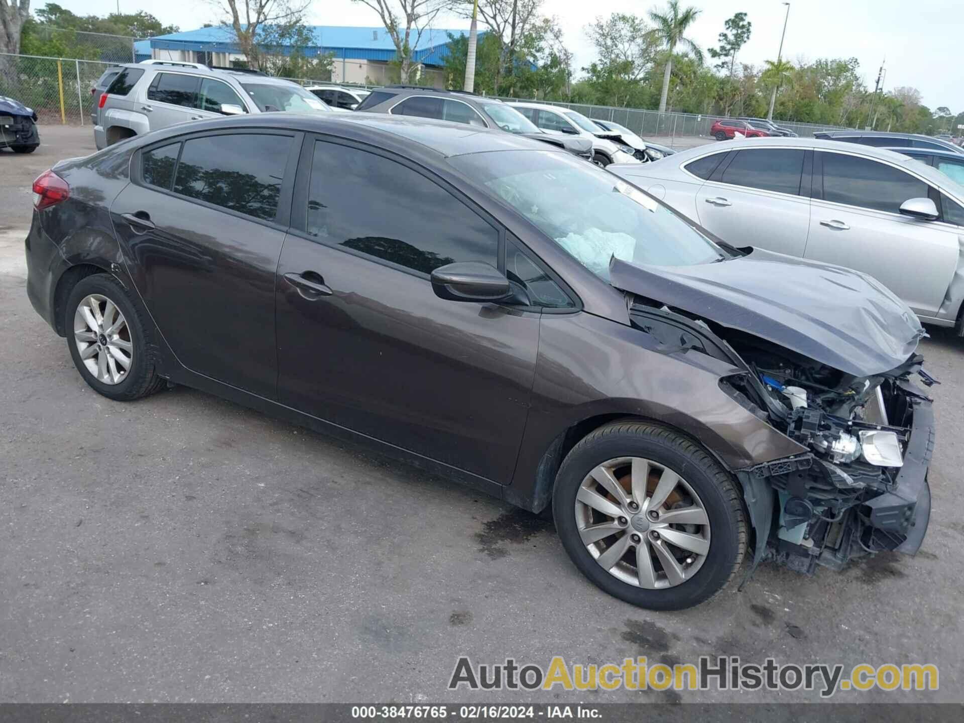 KIA FORTE LX, 3KPFL4A71HE147063