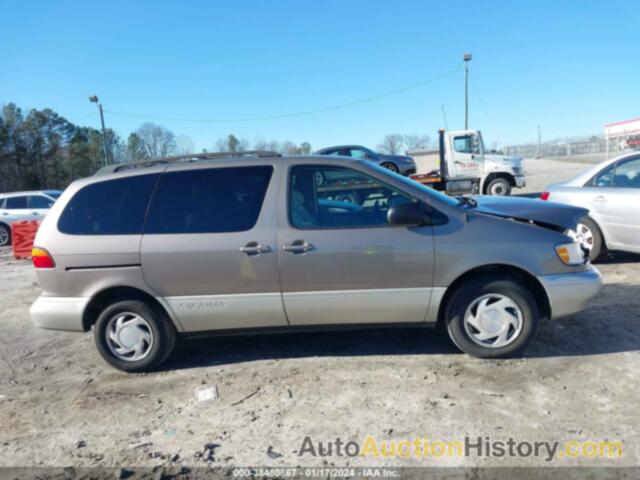 TOYOTA SIENNA XLE, 4T3ZF13C6WU033963