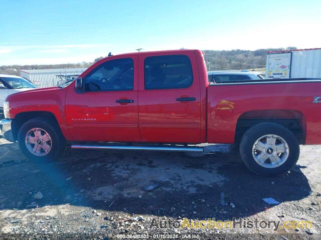 CHEVROLET SILVERADO 1500 LT, 1GCPKSE77CF223731