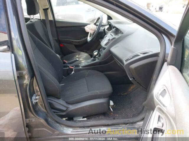 FORD FOCUS SE, 1FADP3F26HL214319