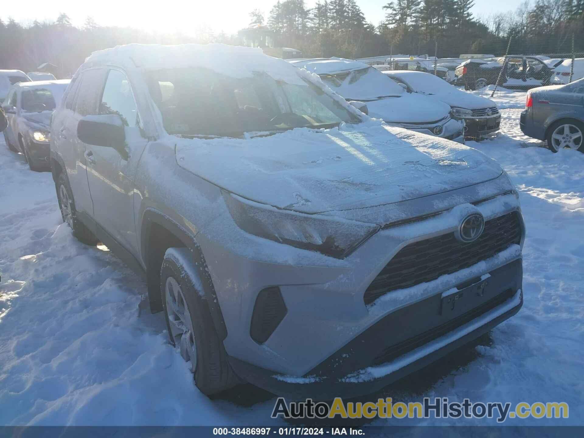 TOYOTA RAV4 LE, 2T3F1RFV1MC211256