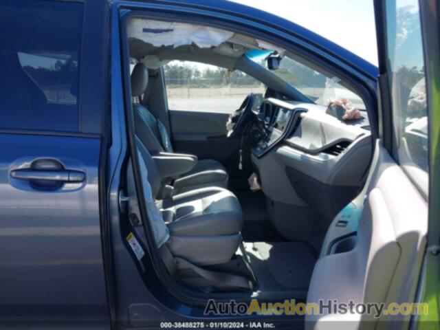 TOYOTA SIENNA LE 8 PASSENGER, 5TDKZ3DC2HS802921