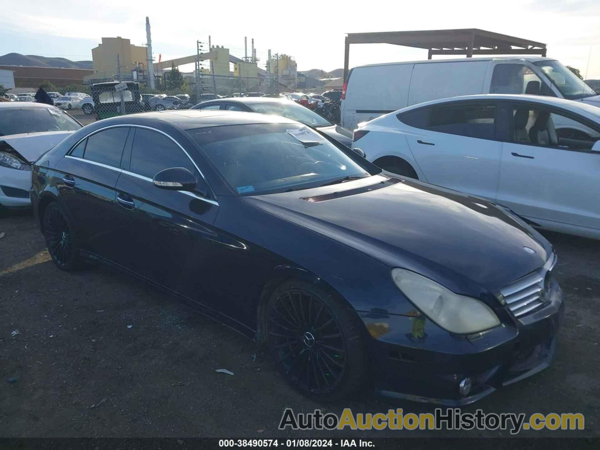 MERCEDES-BENZ CLS 500, WDDDJ75X26A044975