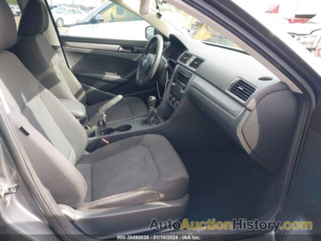 VOLKSWAGEN PASSAT 2.5L S, 1VWAH7A39EC020832