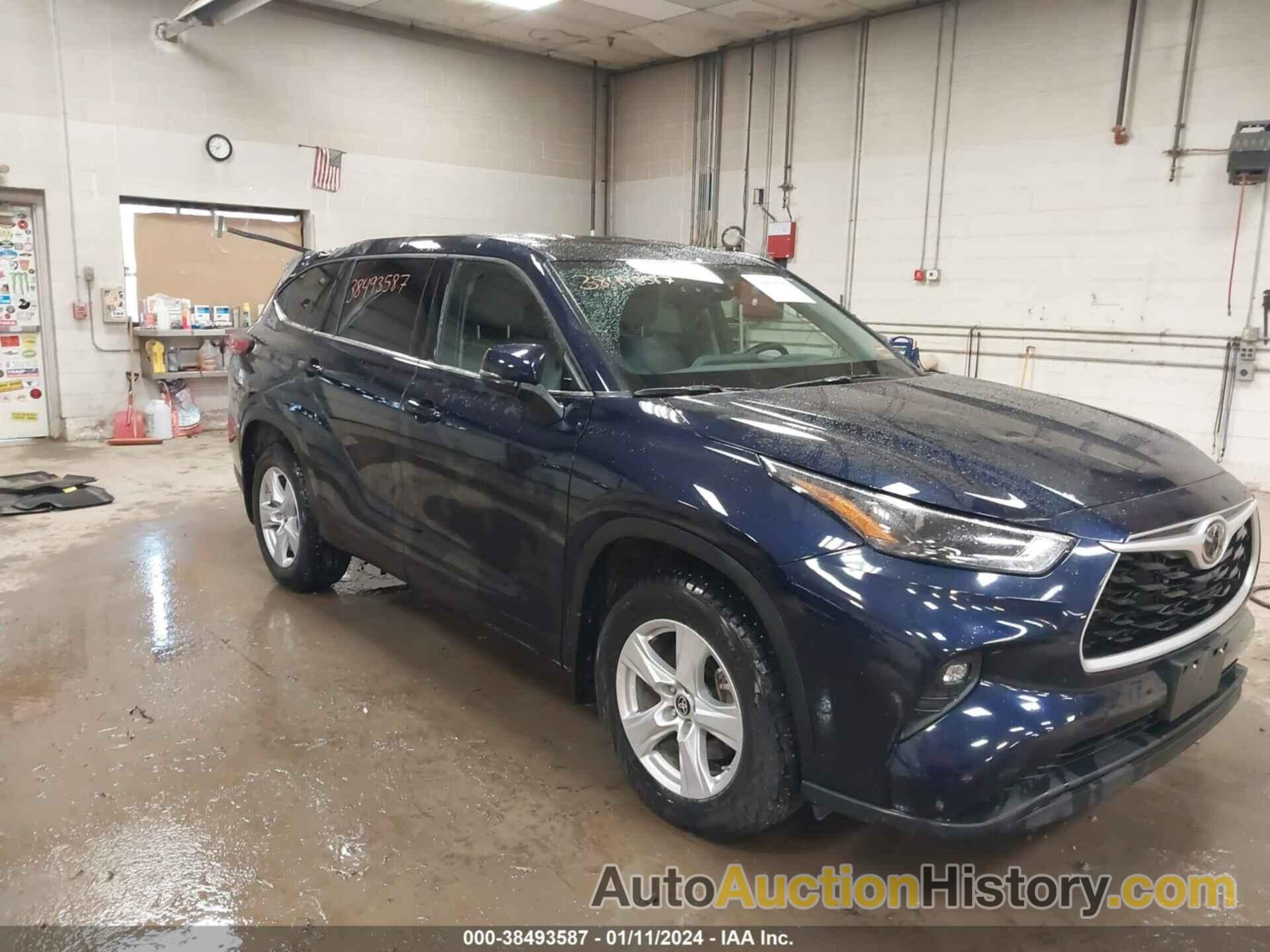 TOYOTA HIGHLANDER LE, 5TDBZRBH6NS243760