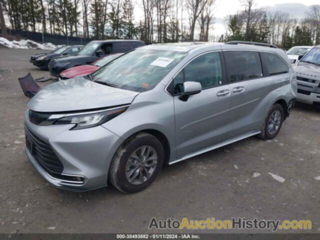 TOYOTA SIENNA XLE, 5TDYSKFC9PS094557