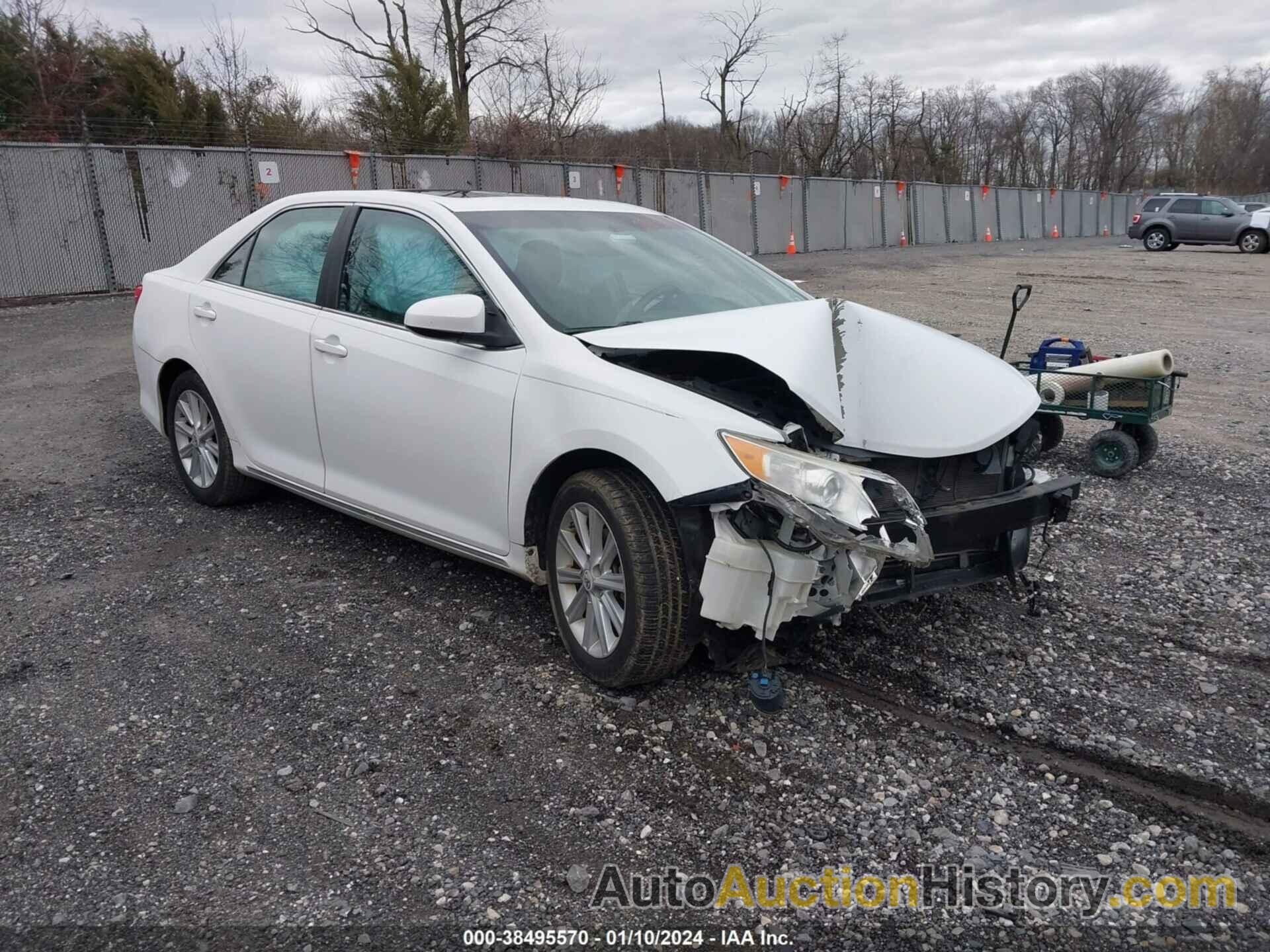 TOYOTA CAMRY XLE, 4T1BF1FK1CU538981