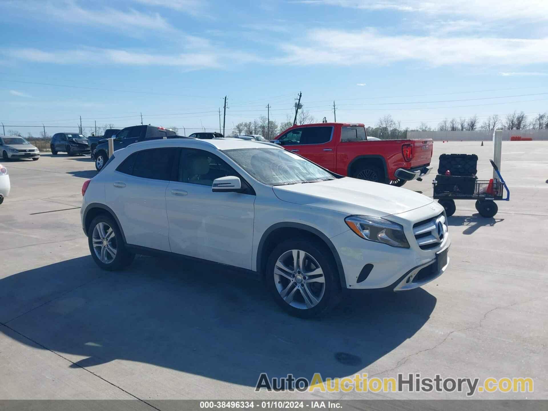 MERCEDES-BENZ GLA 250, WDCTG4EB4FJ152404