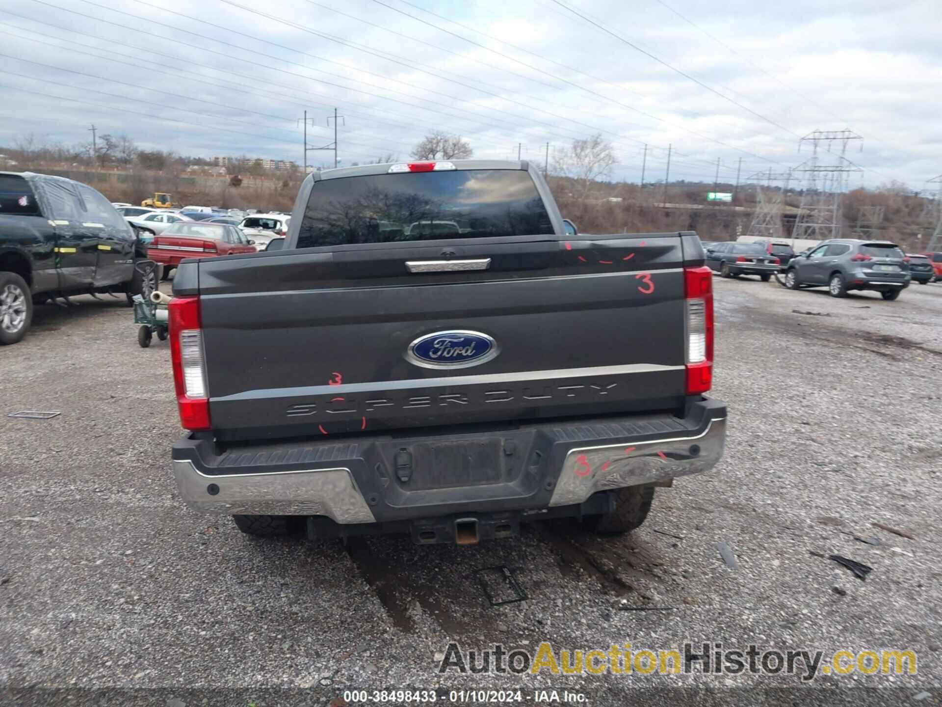 FORD F-250 XLT, 1FT7X2A69KED91244