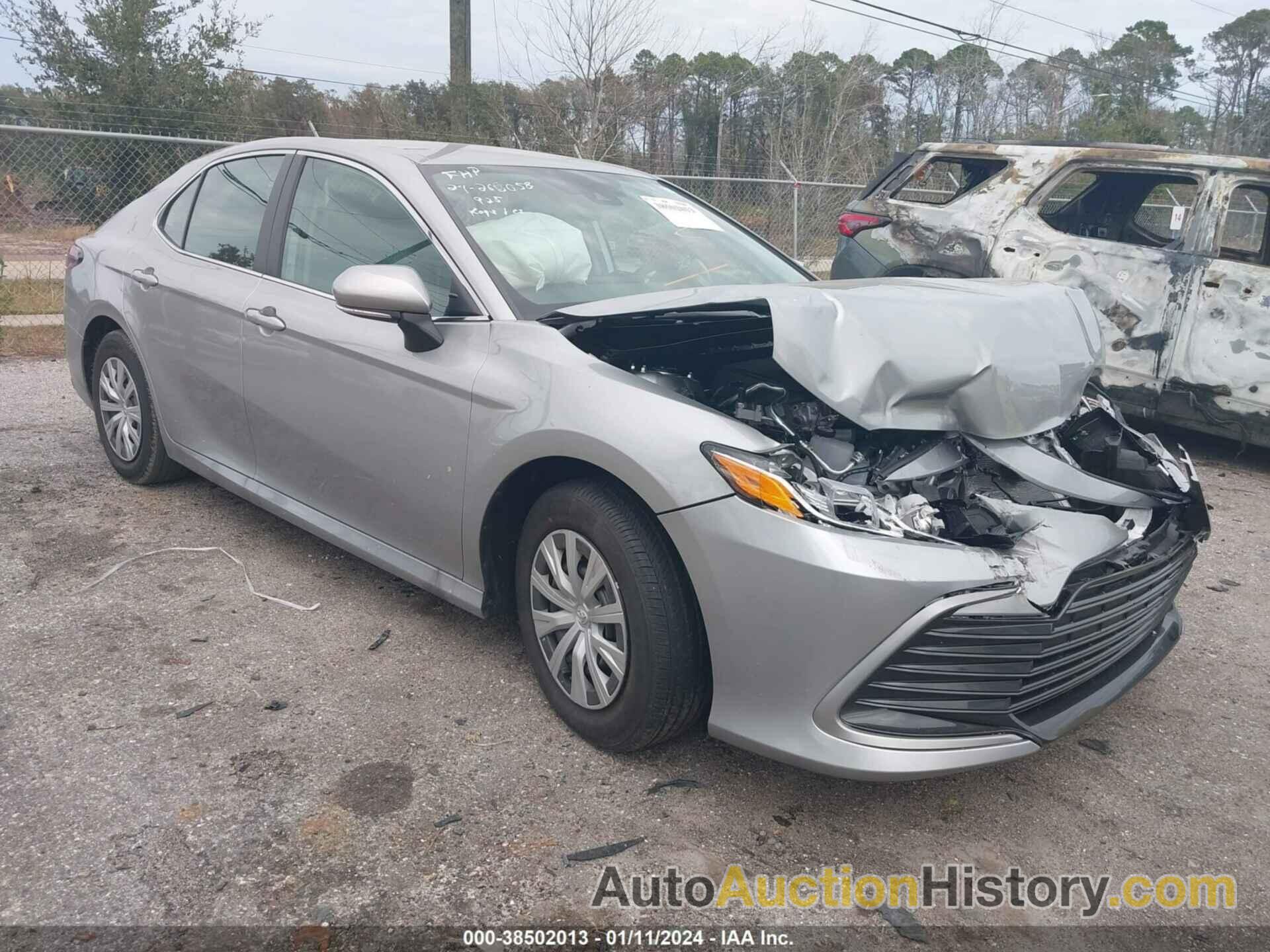 TOYOTA CAMRY HYBRID LE, 4T1C31AK1RU072742