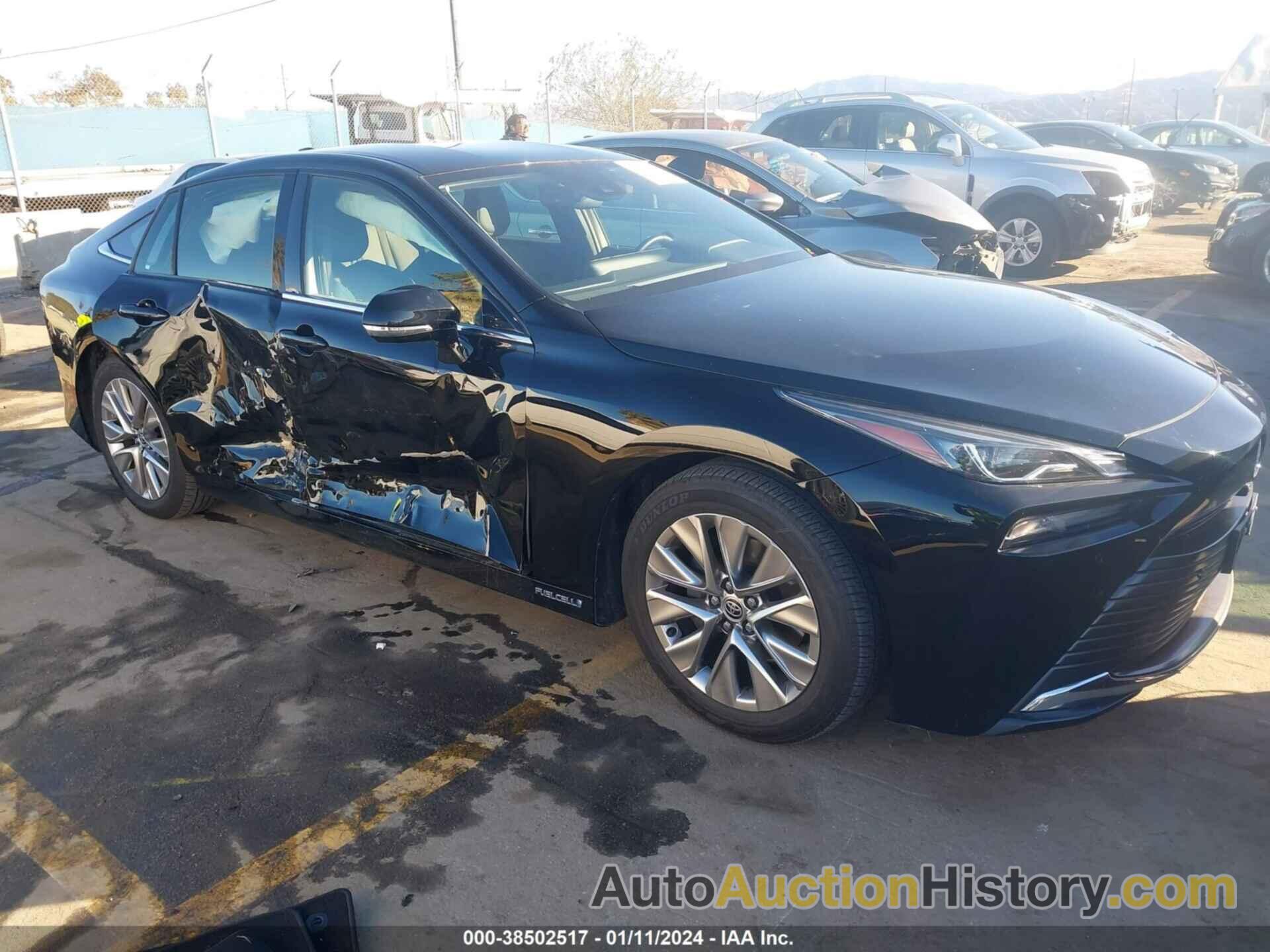 TOYOTA MIRAI XLE, JTDAAAAA7NA007379