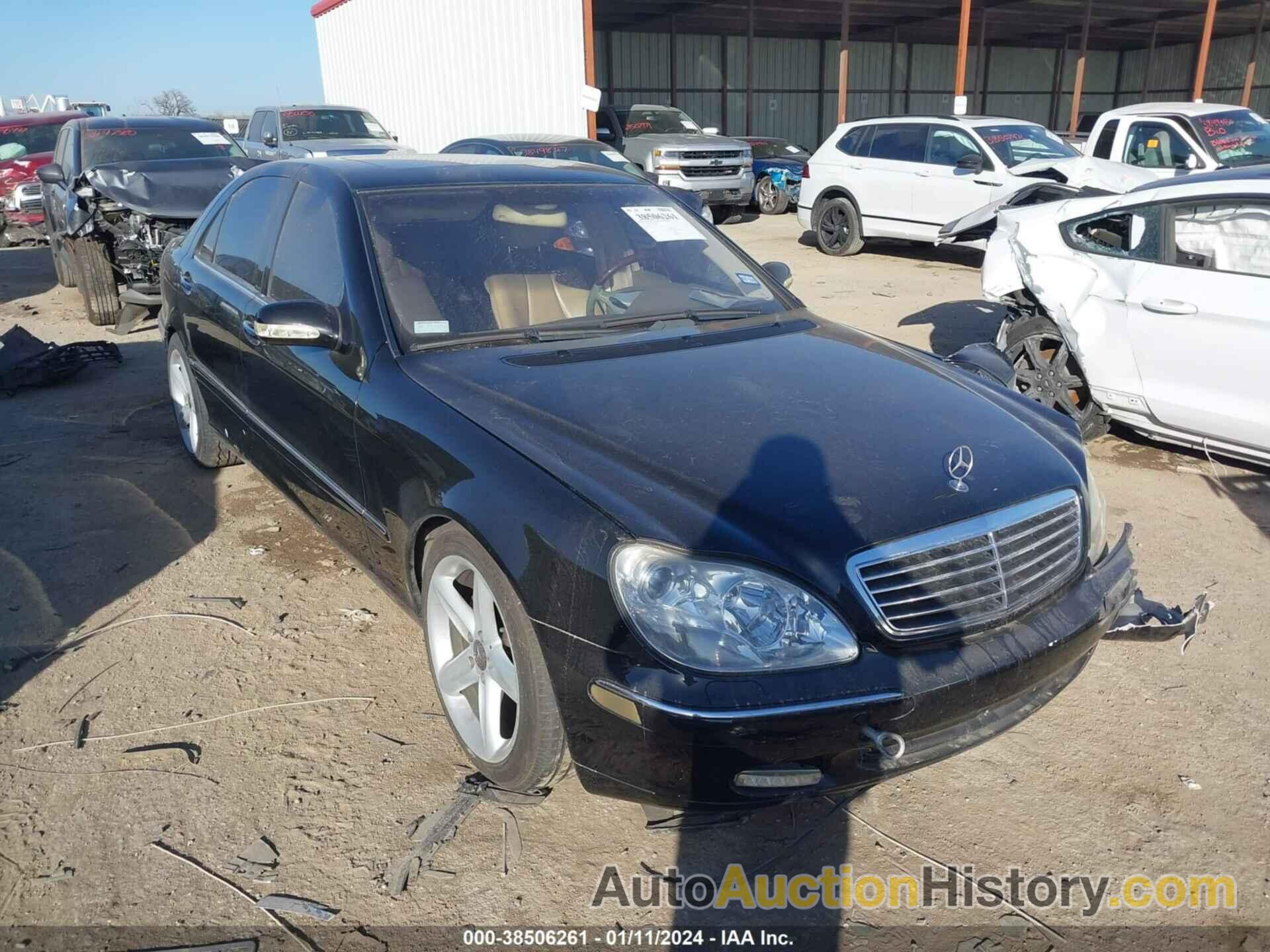 MERCEDES-BENZ S 500, WDBNG75J31A167149