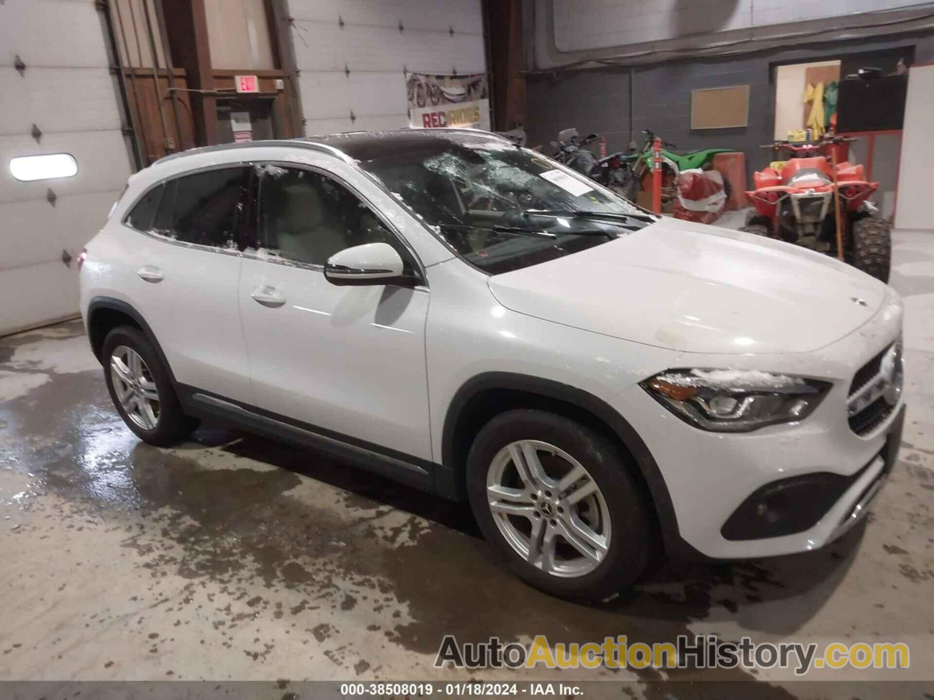 MERCEDES-BENZ GLA 250 4MATIC, W1N4N4HB0PJ450082