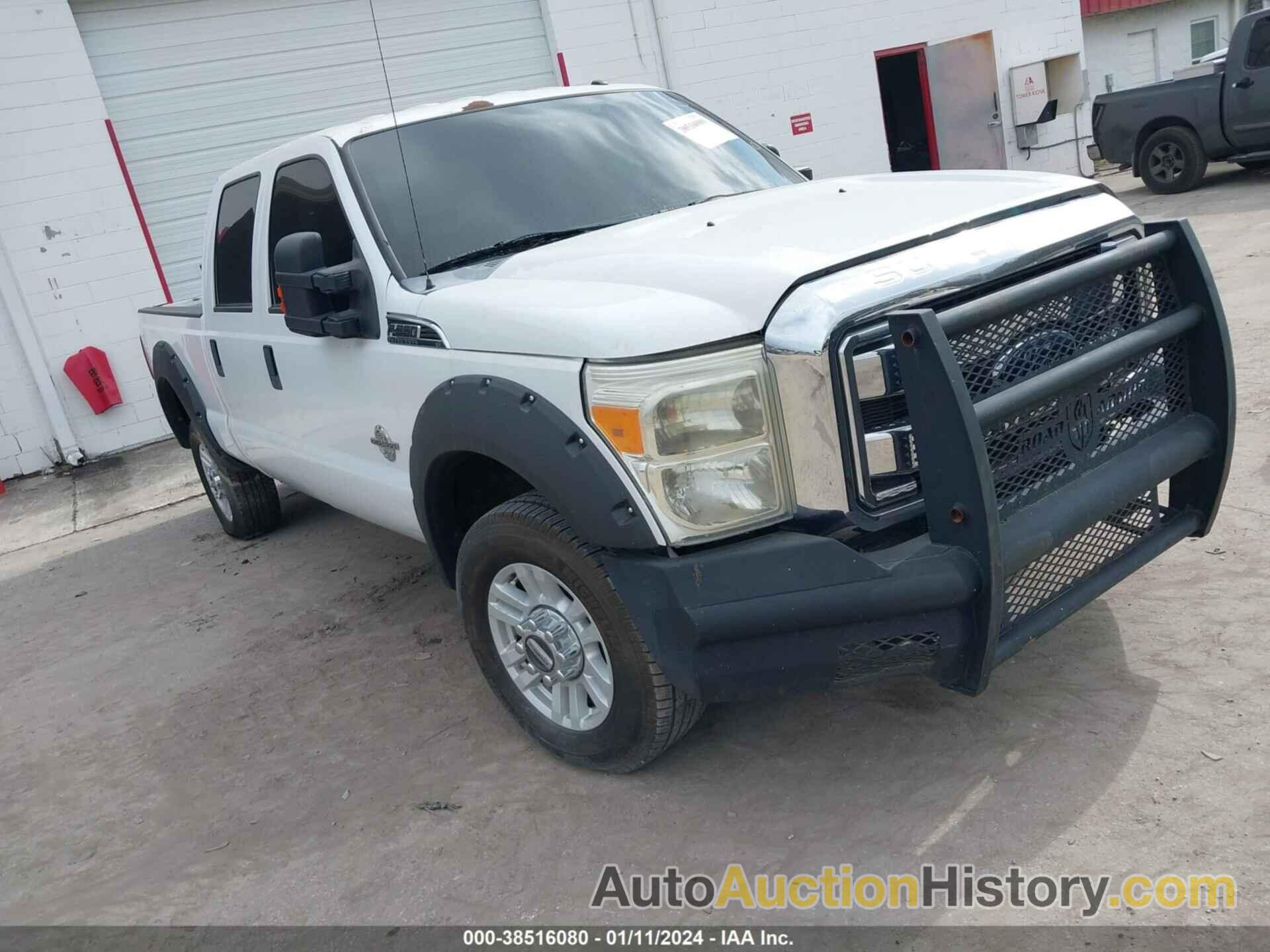 FORD F-250 XLT, 1FT7W2BT2CEA23769