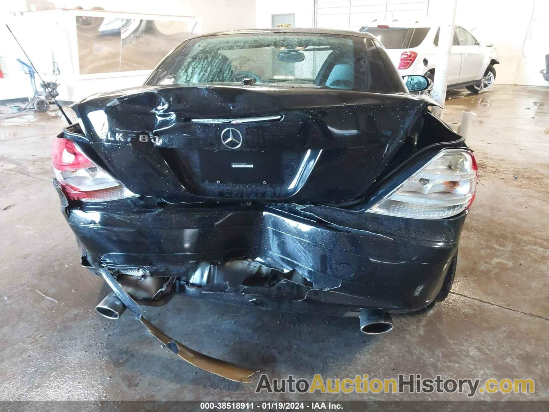 MERCEDES-BENZ SLK 280, WDBWK54F37F138590