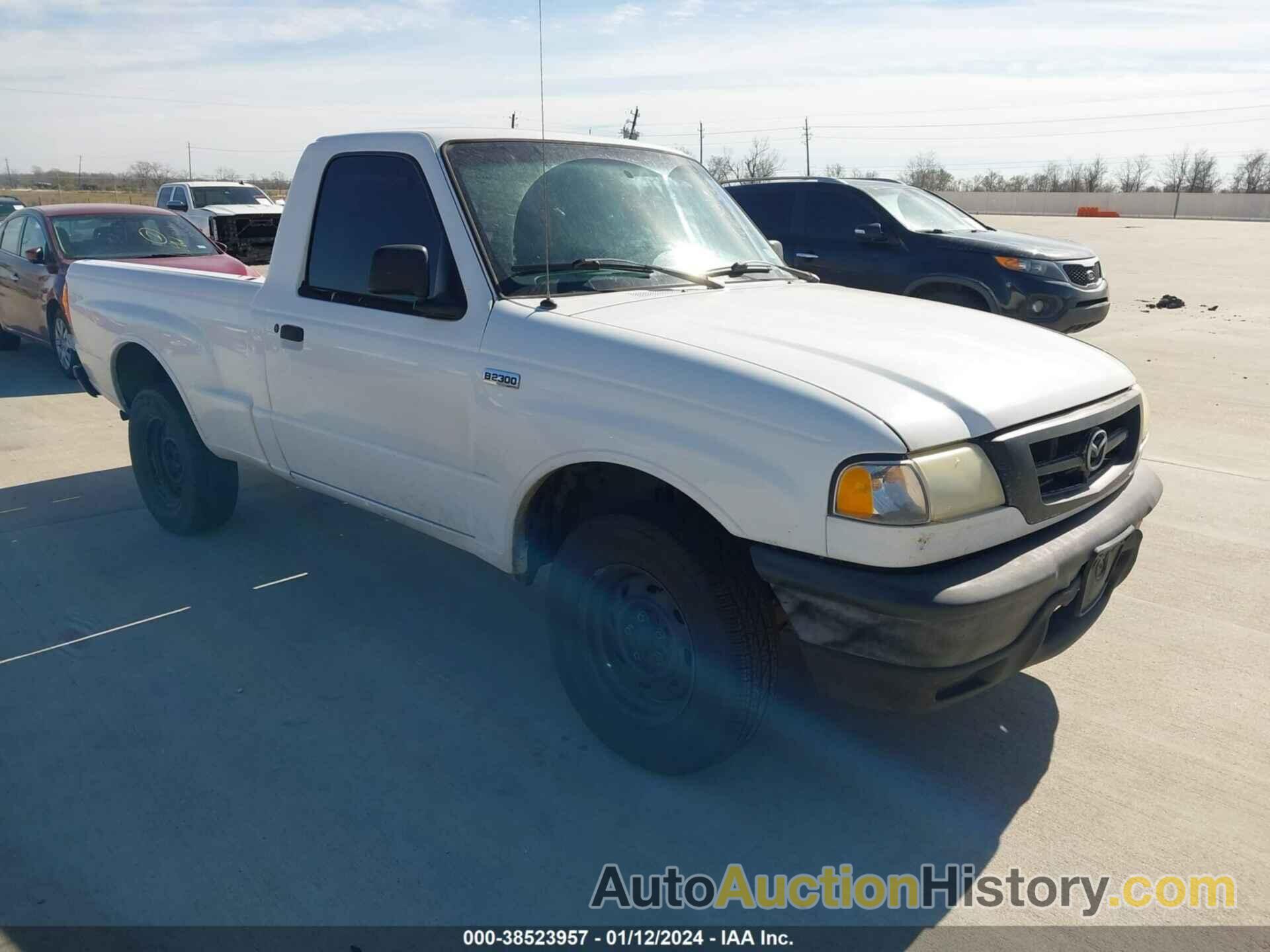 MAZDA B-SERIES 2WD TRUCK SX, 4F4YR12D13TM18544