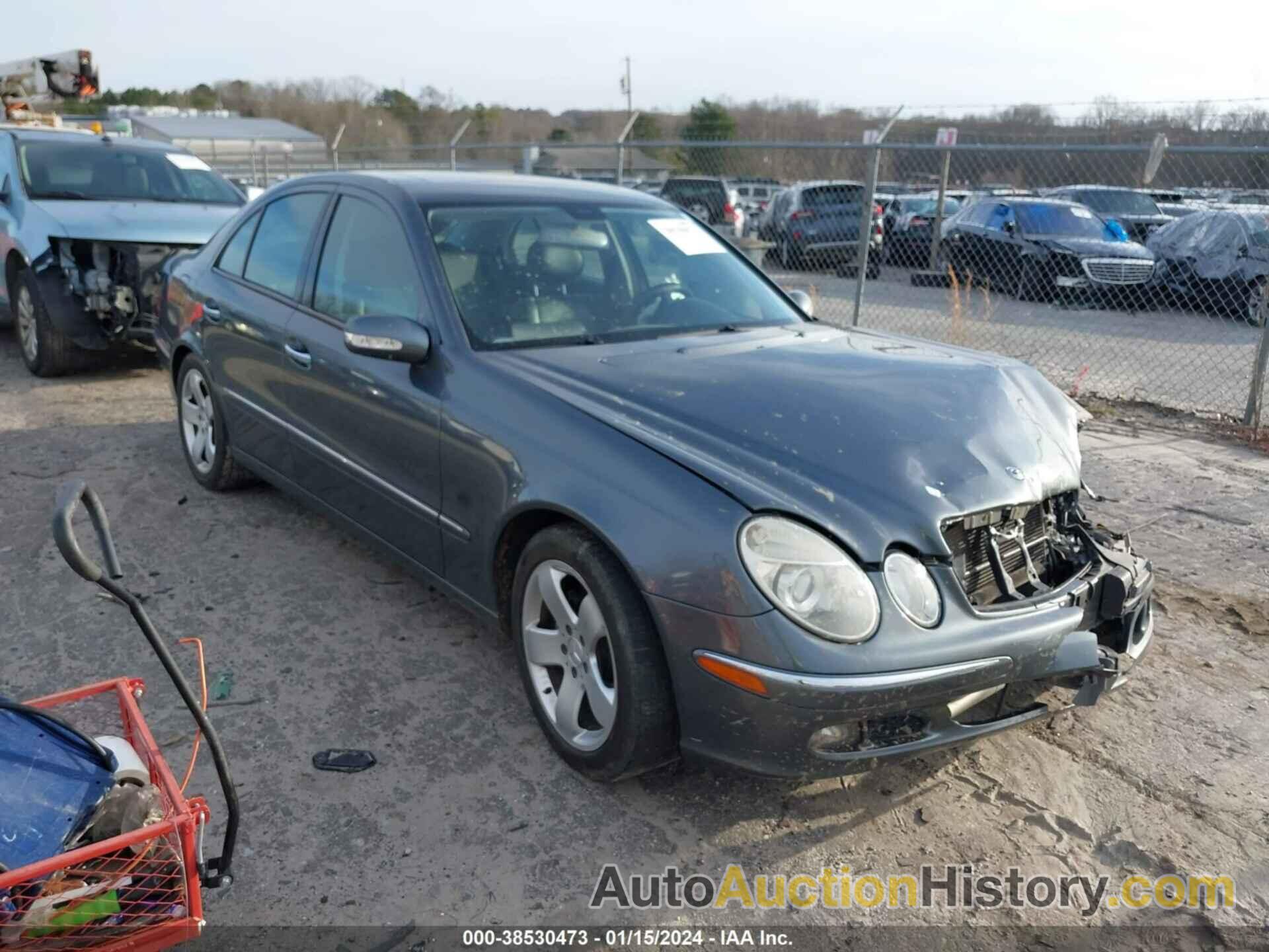 MERCEDES-BENZ E 500, WDBUF70J86A823441