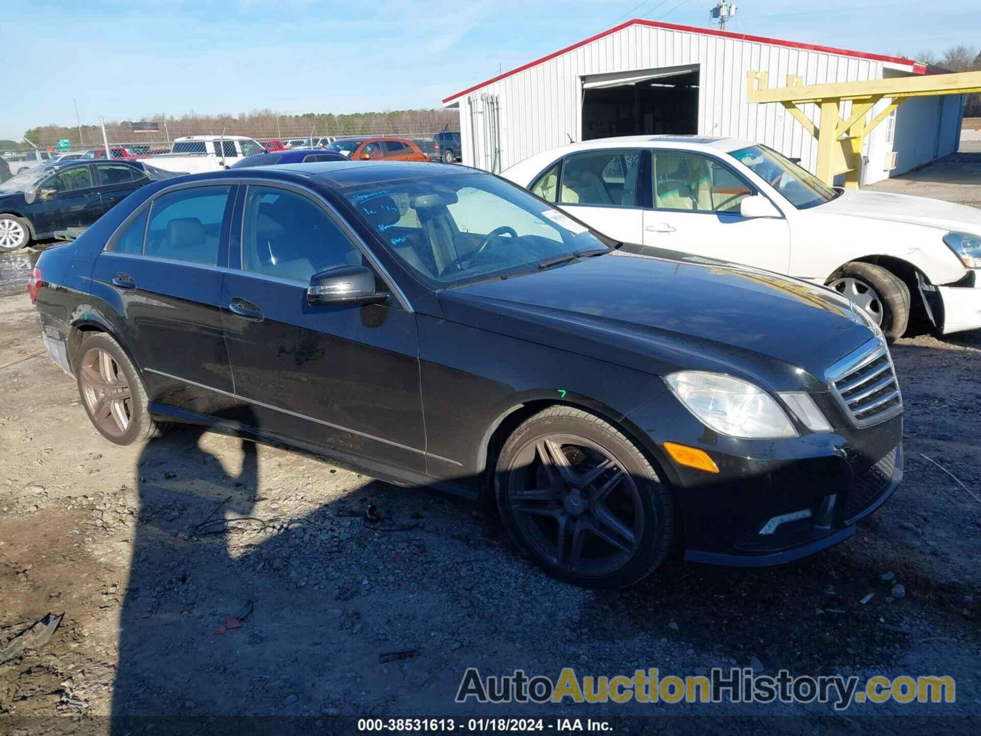 MERCEDES-BENZ E 550, WDDHF7CB0BA274972