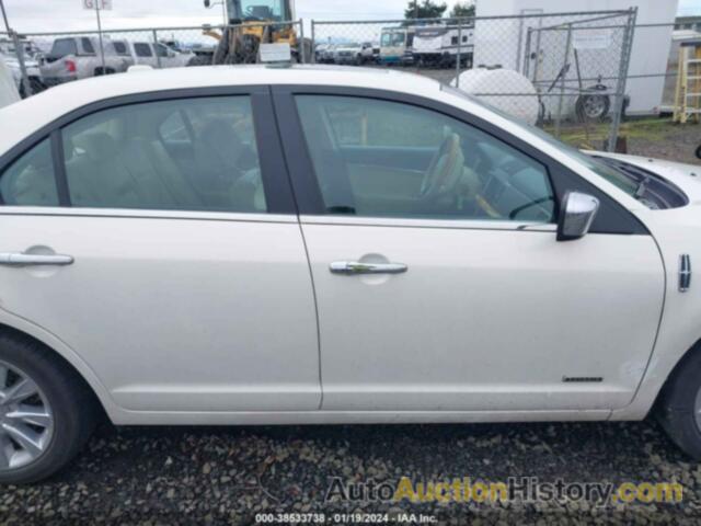 LINCOLN MKZ HYBRID, 3LNDL2L33CR822687