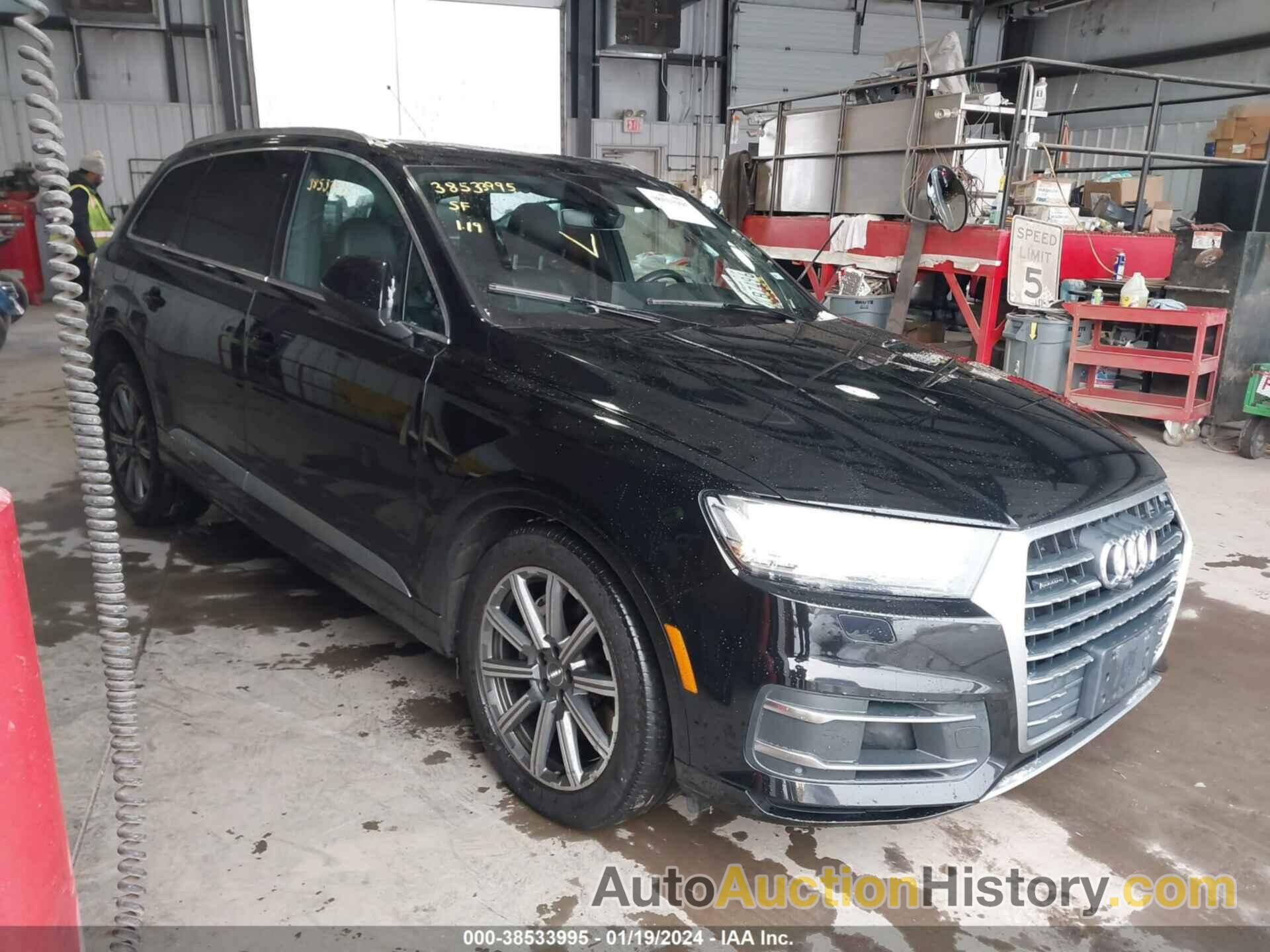 AUDI Q7 PRESTIGE, WA1VABF73HD033219