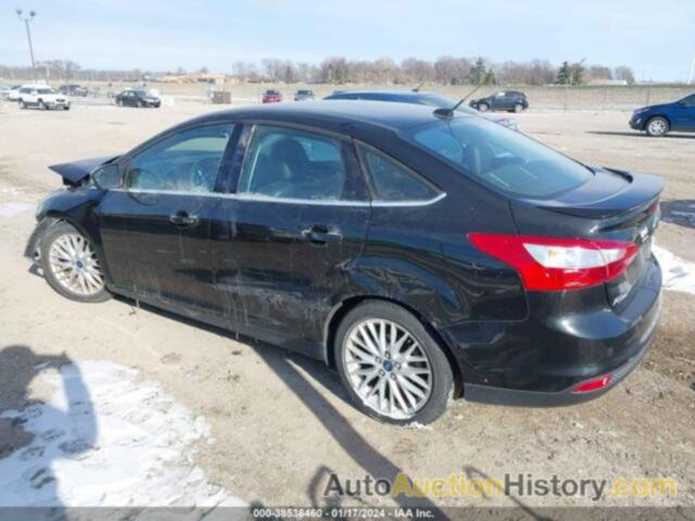 FORD FOCUS TITANIUM, 1FADP3J22EL223621