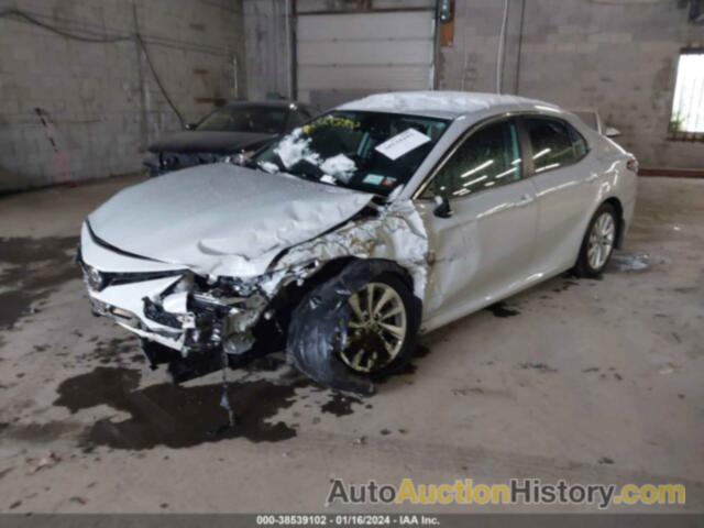 TOYOTA CAMRY LE AWD, 4T1R11BK2NU071849