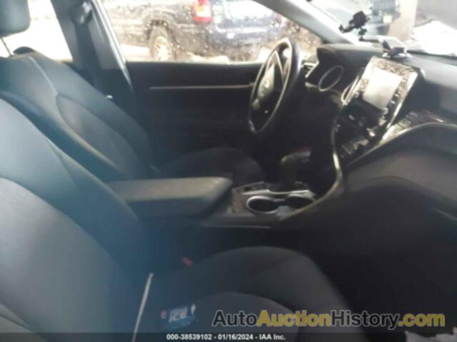 TOYOTA CAMRY LE AWD, 4T1R11BK2NU071849