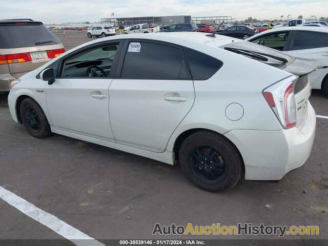 TOYOTA PRIUS, JTDKN3DU1F1882341