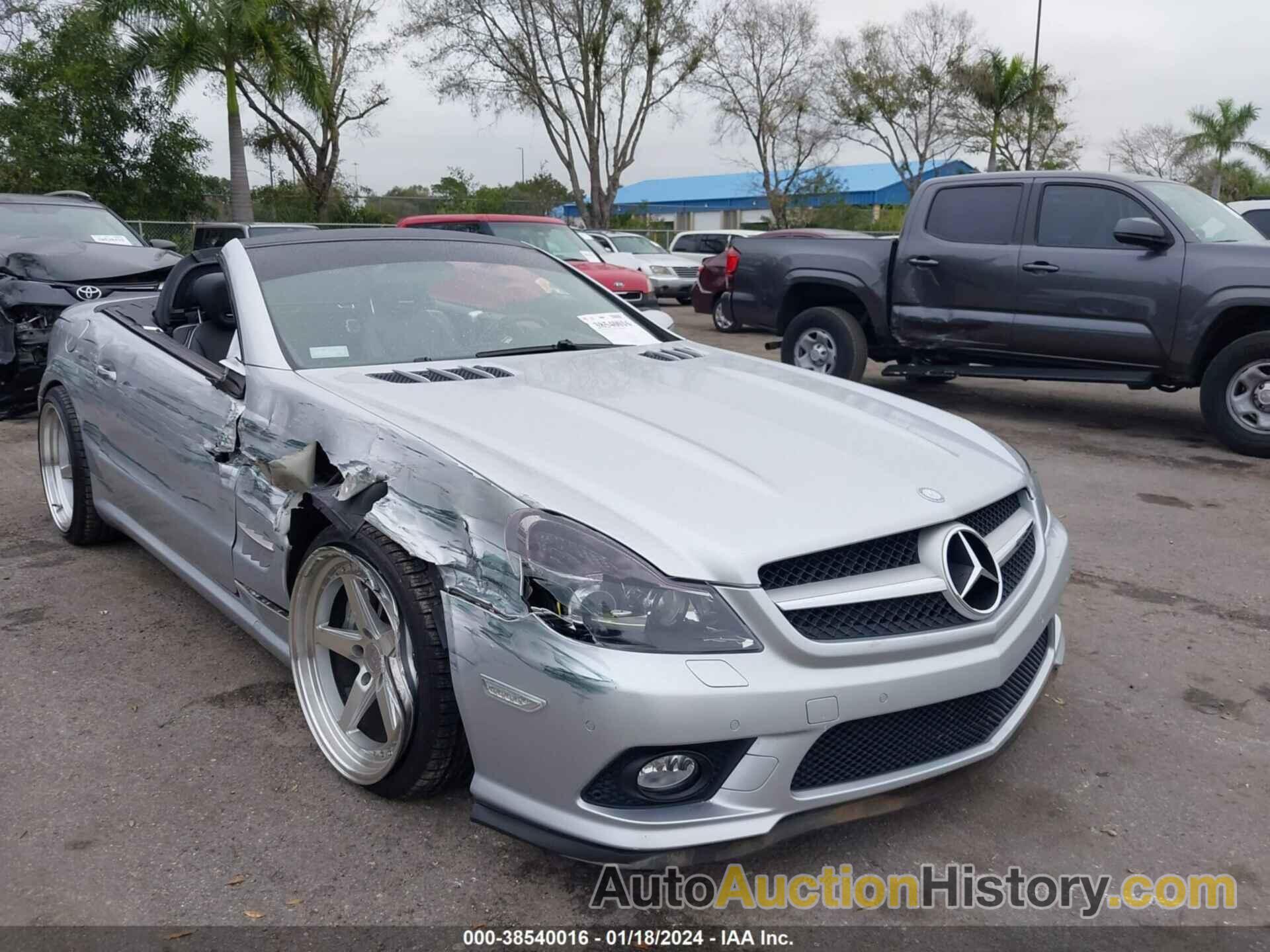 MERCEDES-BENZ SL 550, WDBSK71F59F148801