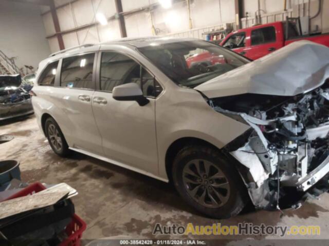 TOYOTA SIENNA XLE, 5TDYSKFC0NS045809