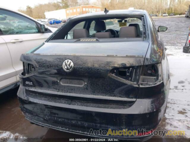 VOLKSWAGEN JETTA GLI, 3VW5T7AJ1HM322696