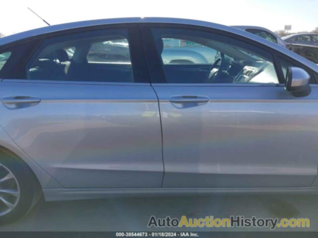 FORD FUSION SE, 3FA6P0H7XHR181875