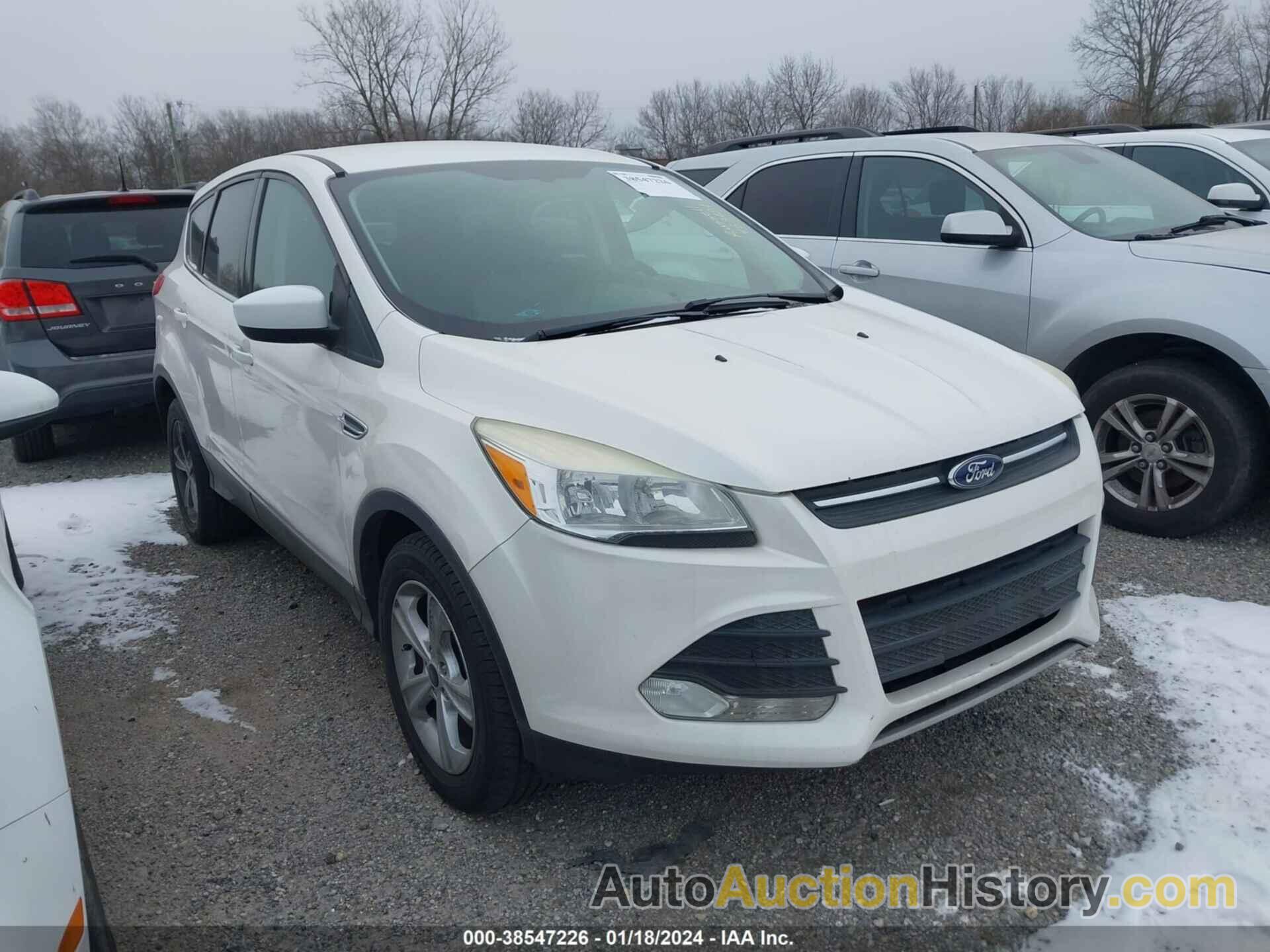 FORD ESCAPE SE, 1FMCU9GX1EUC04570