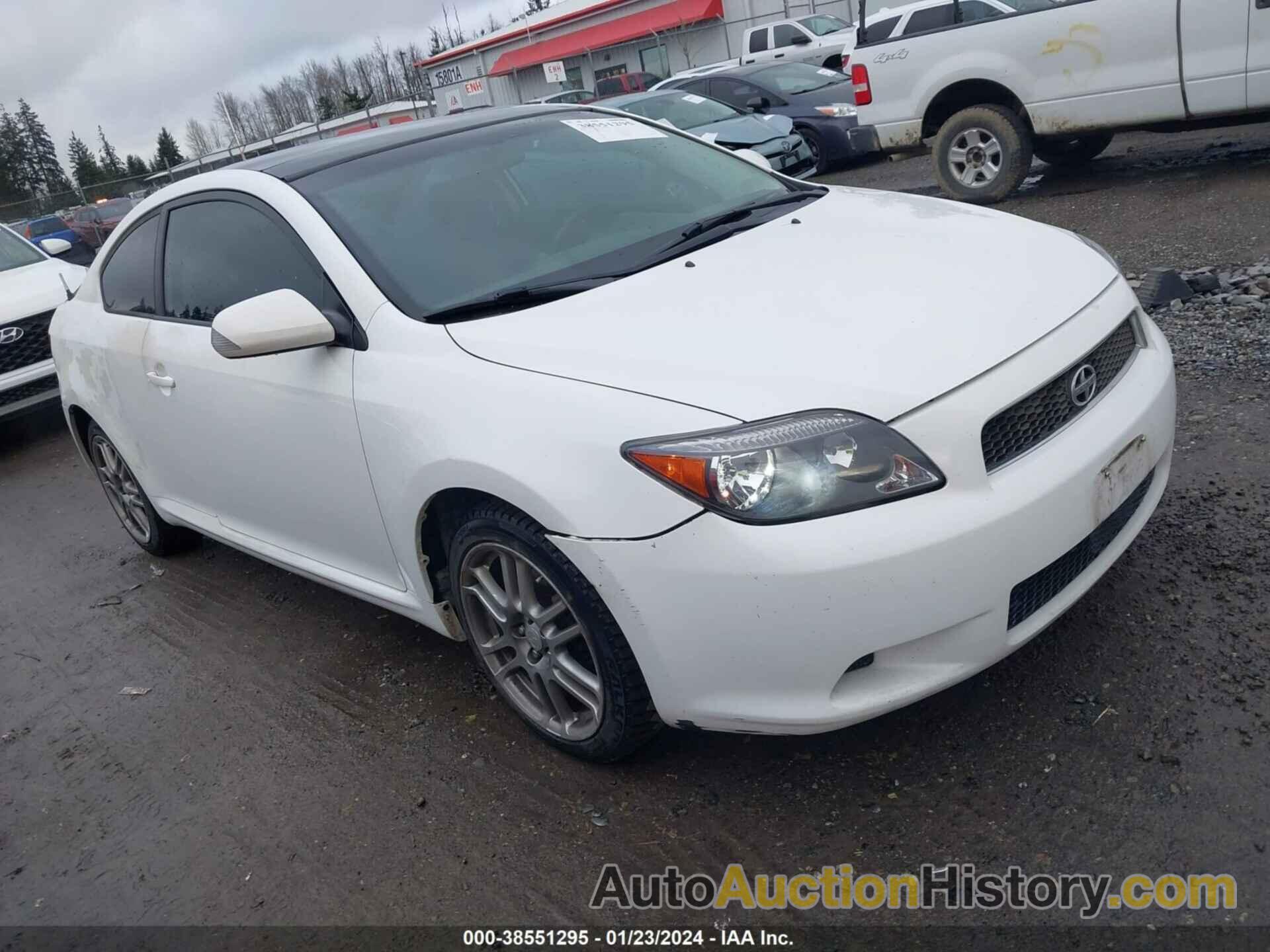 SCION TC, JTKDE167X70165828