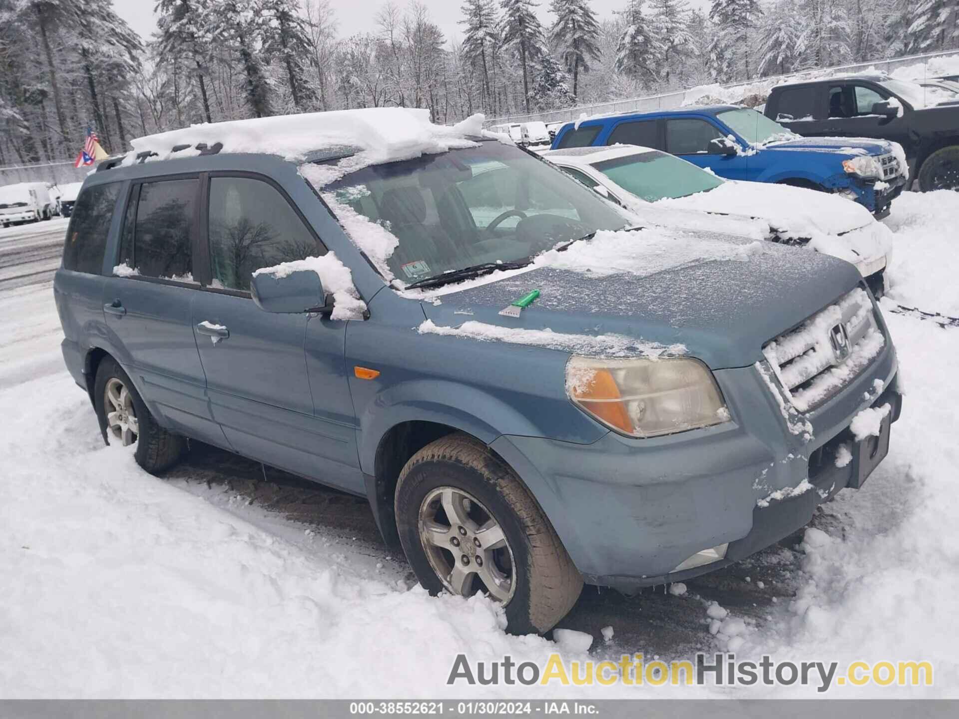 HONDA PILOT EX-L, 2HKYF18567H538464