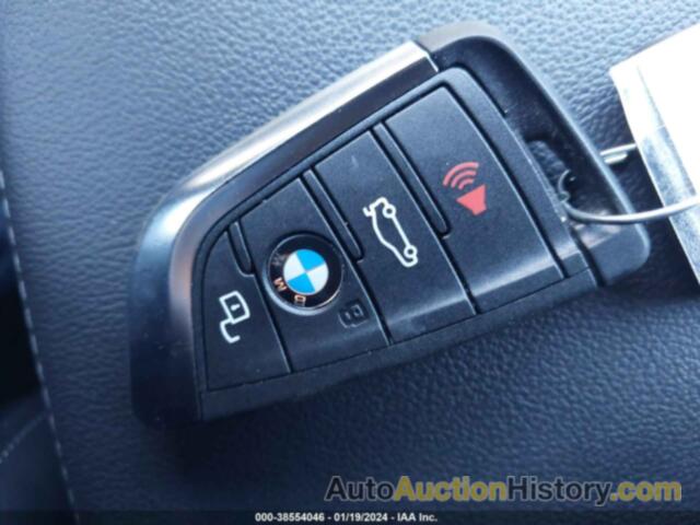 BMW X3 SDRIVE30I, 5UXTY3C06M9G70643