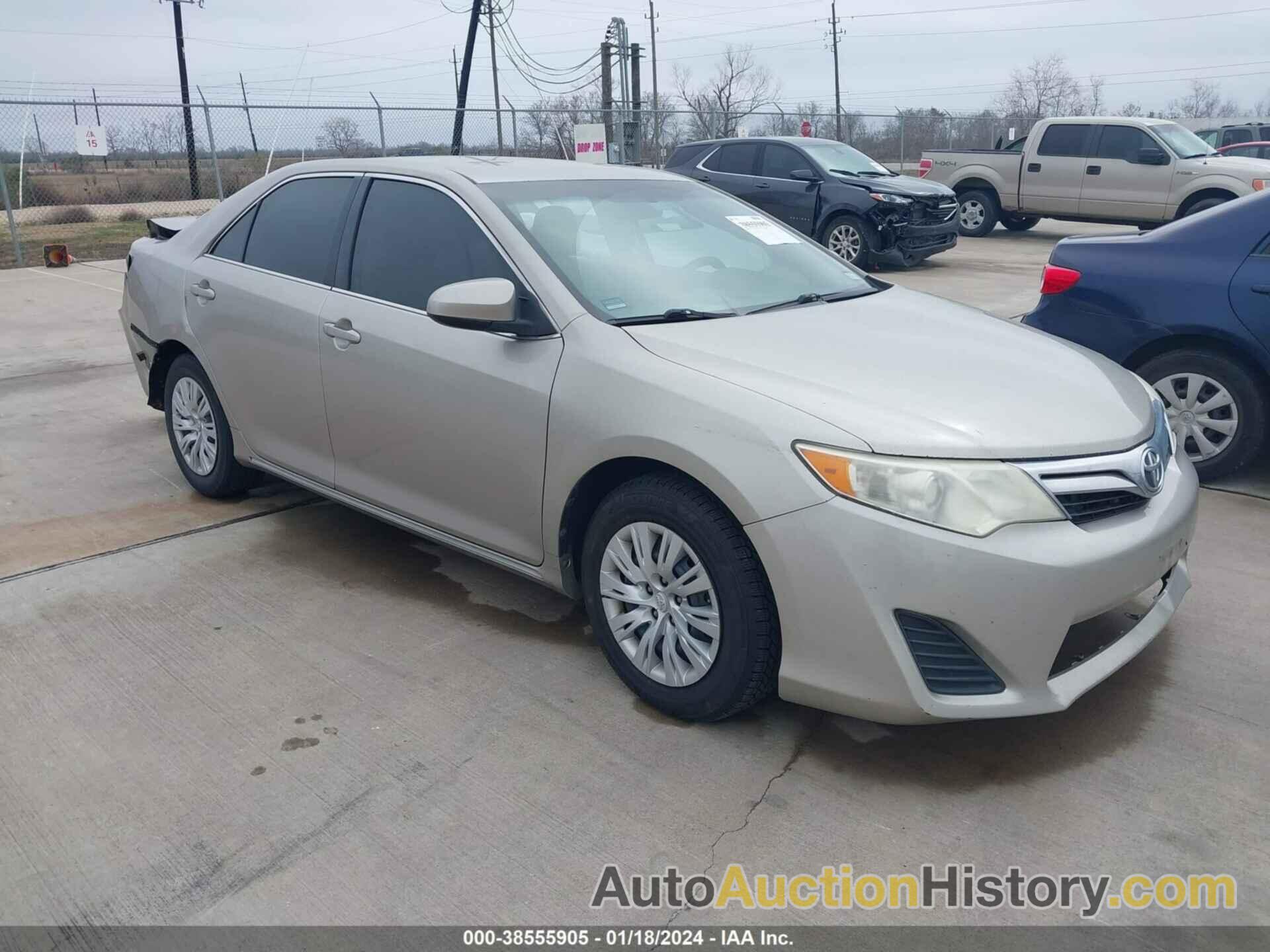 TOYOTA CAMRY LE, 4T4BF1FK3ER337821