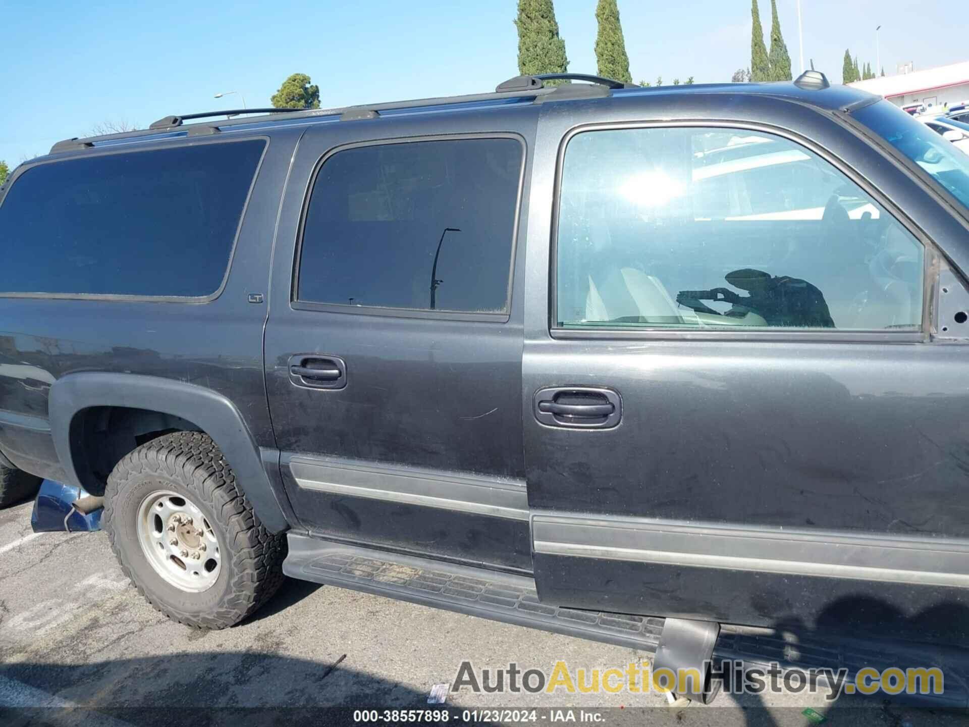 CHEVROLET SUBURBAN 2500 LT, 3GNGK26U35G218281