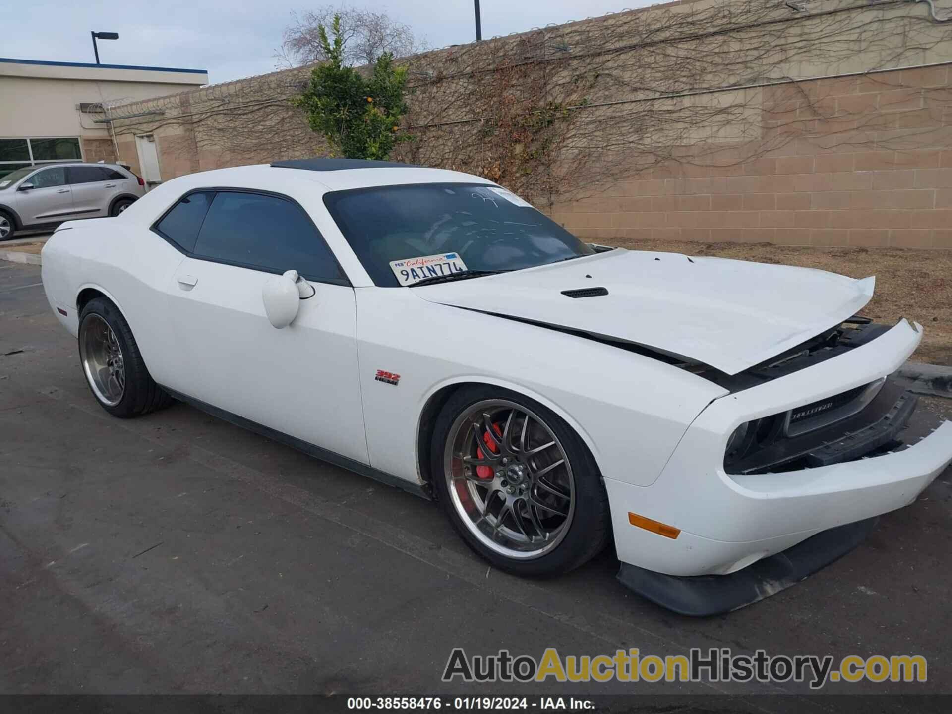 DODGE CHALLENGER SRT8 392, 2C3CDYCJ5CH130297