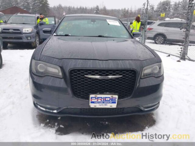 CHRYSLER 300 S, 2C3CCAGG3FH814410