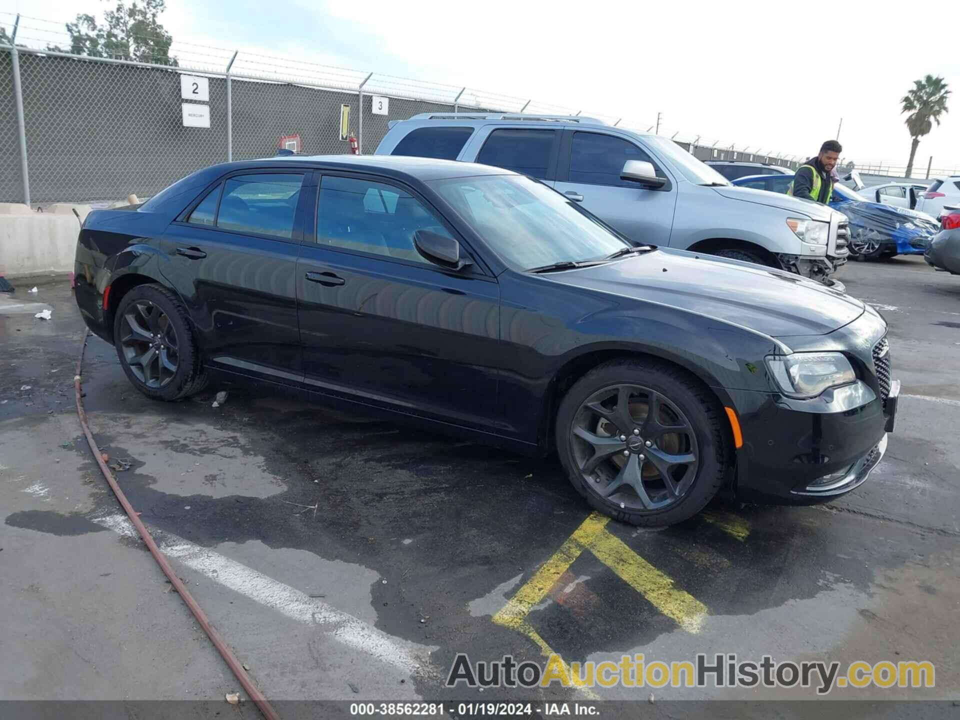 CHRYSLER 300 300S, 2C3CCABG9PH569685