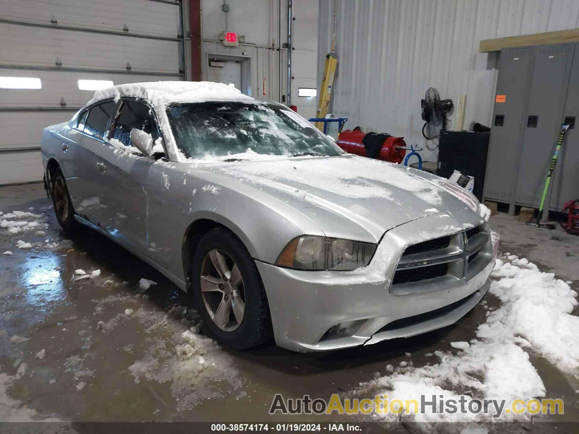 DODGE CHARGER SE, 2C3CDXBGXCH177485
