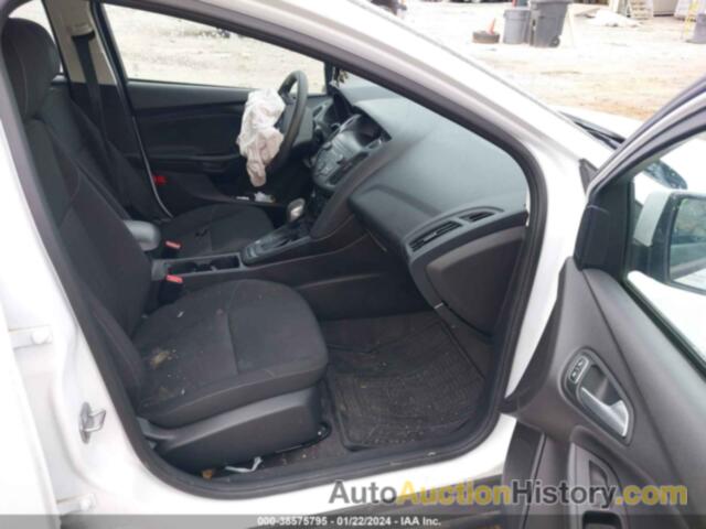 FORD FOCUS SE, 1FADP3F28JL291392