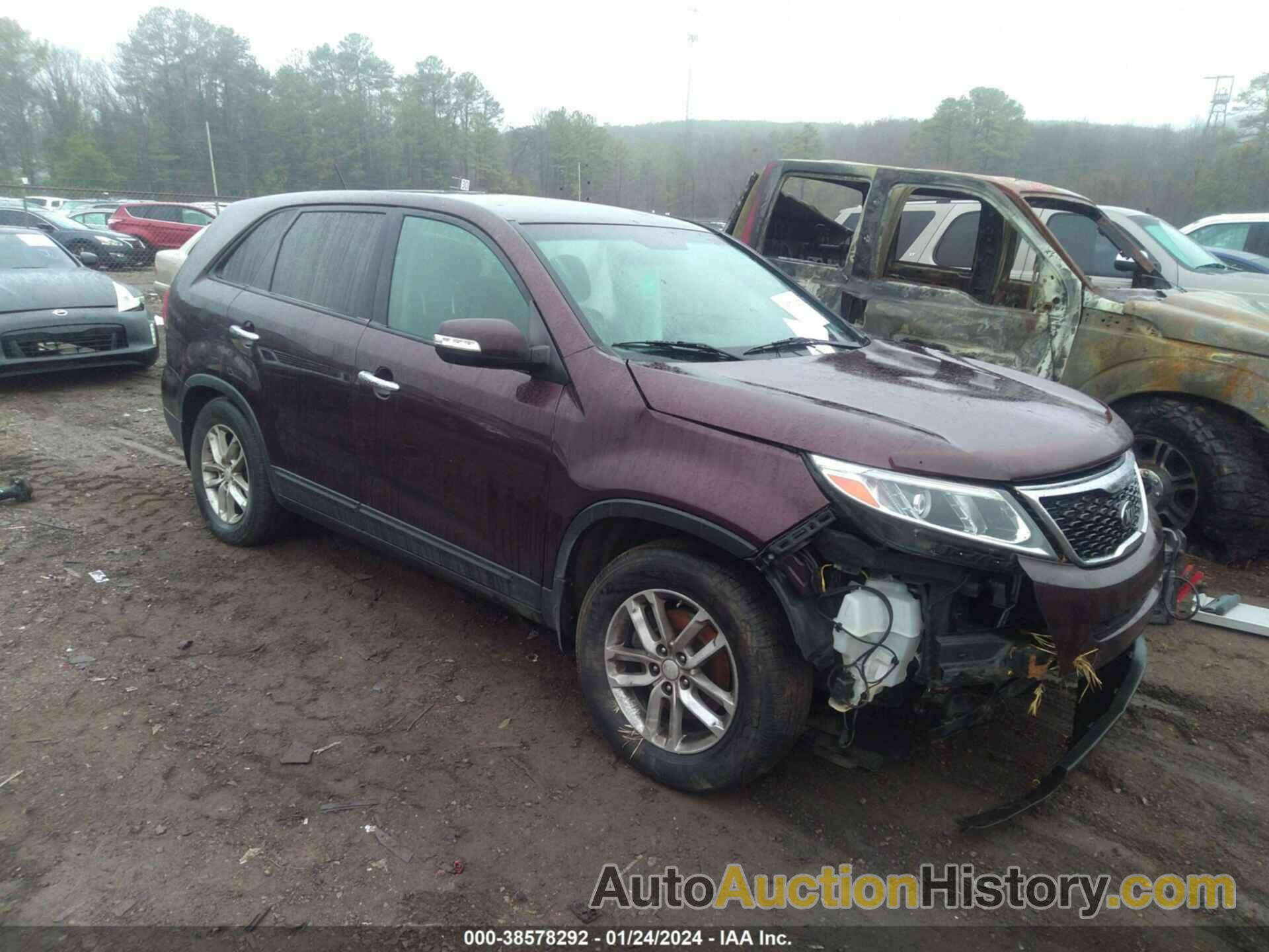 KIA SORENTO LX, 5XYKT3A63EG462753