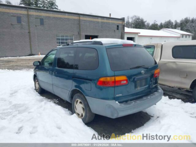 TOYOTA SIENNA LE/XLE, 4T3ZF13C9WU039059