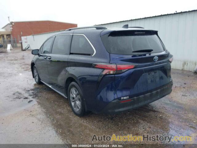 TOYOTA SIENNA XLE, 5TDYRKEC2NS105568