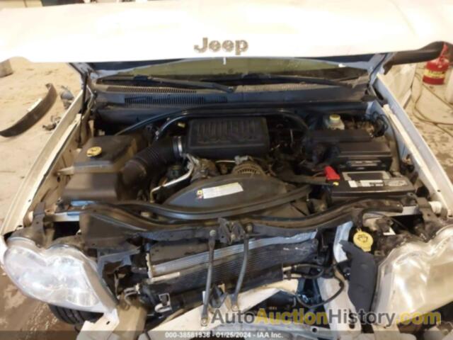 JEEP GRAND CHEROKEE LAREDO, 1J8HR48P67C609127