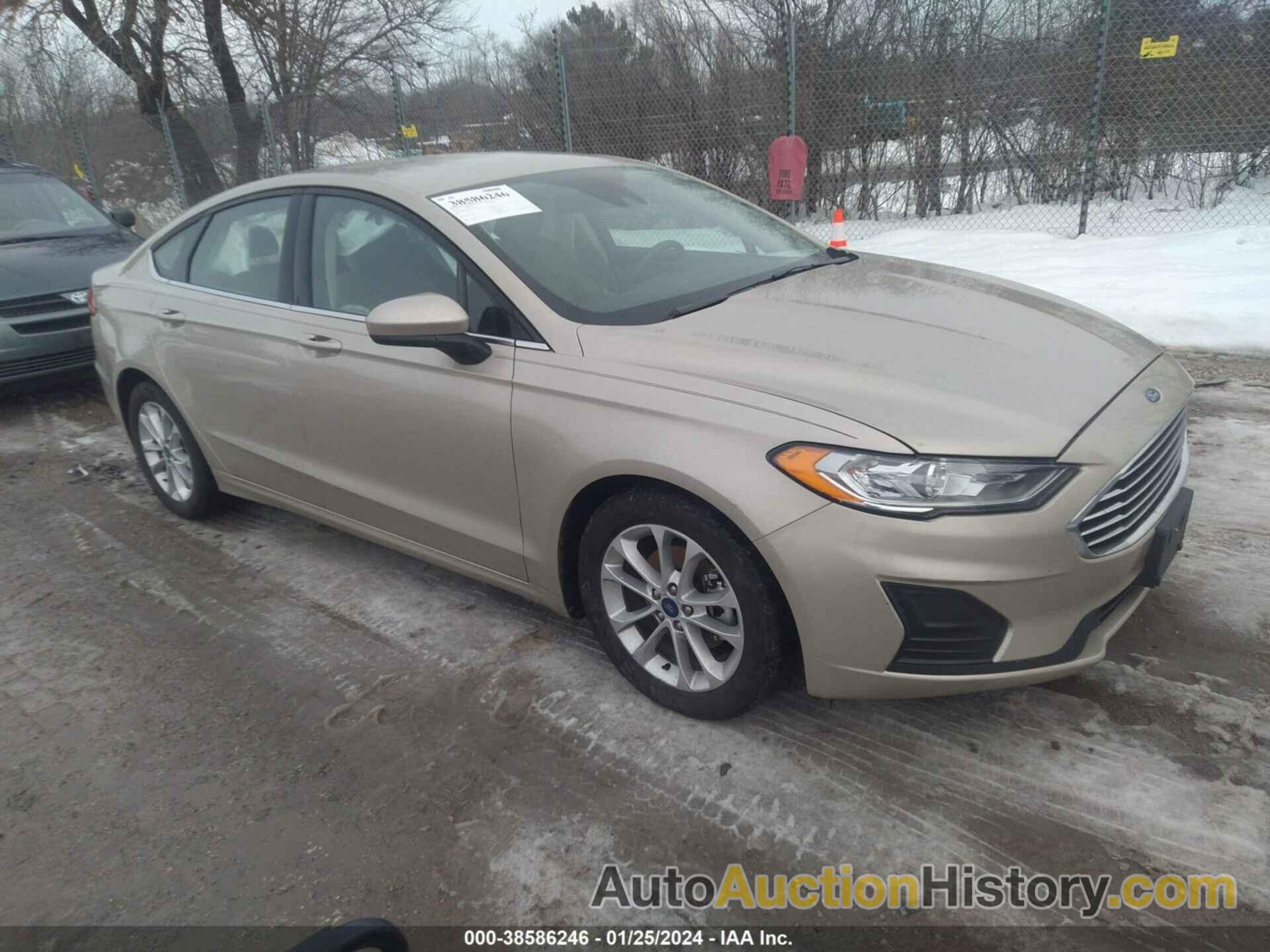 FORD FUSION SE, 3FA6P0HDXKR248035